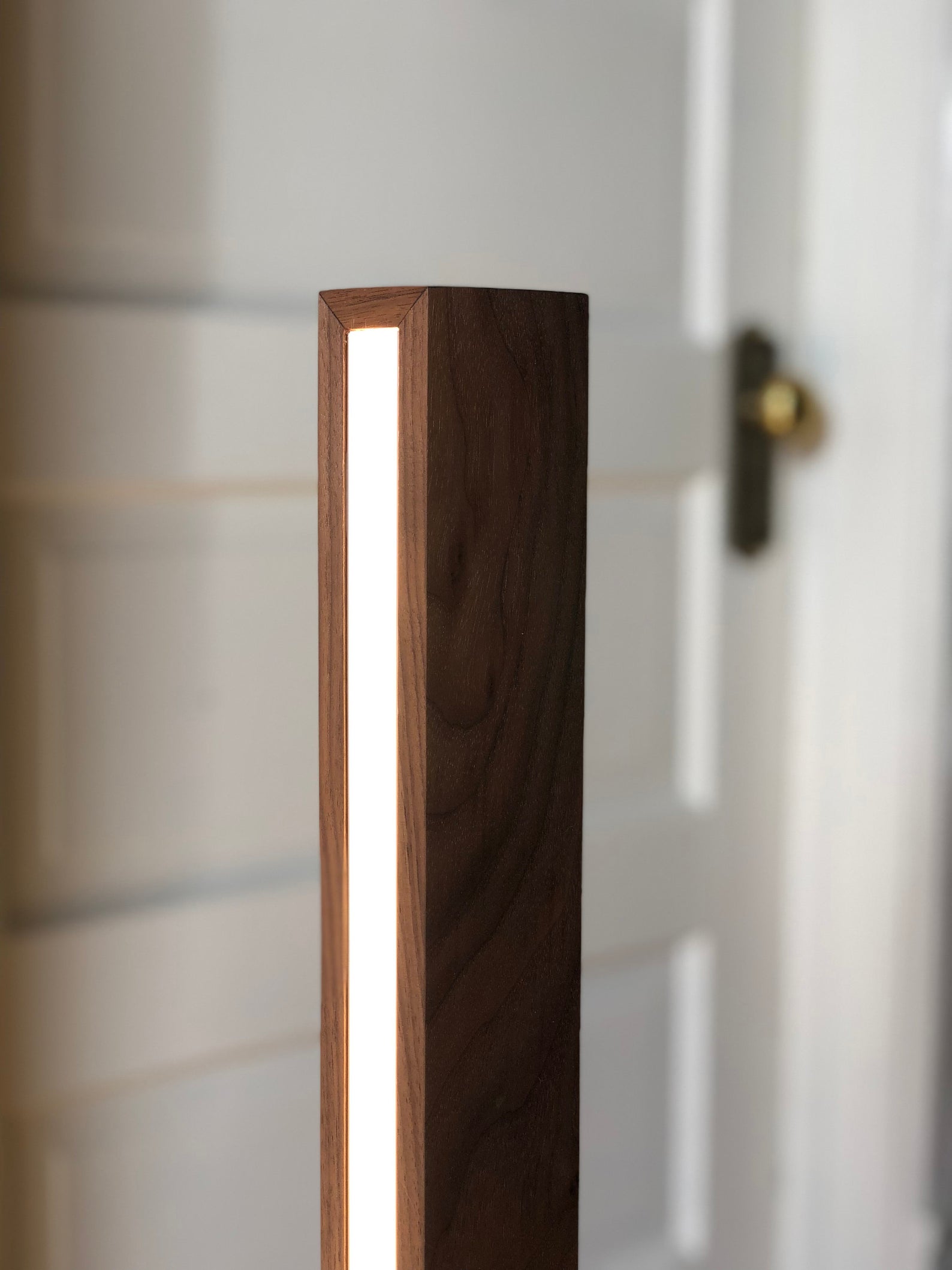 Linear Wood LED Floor Lamp